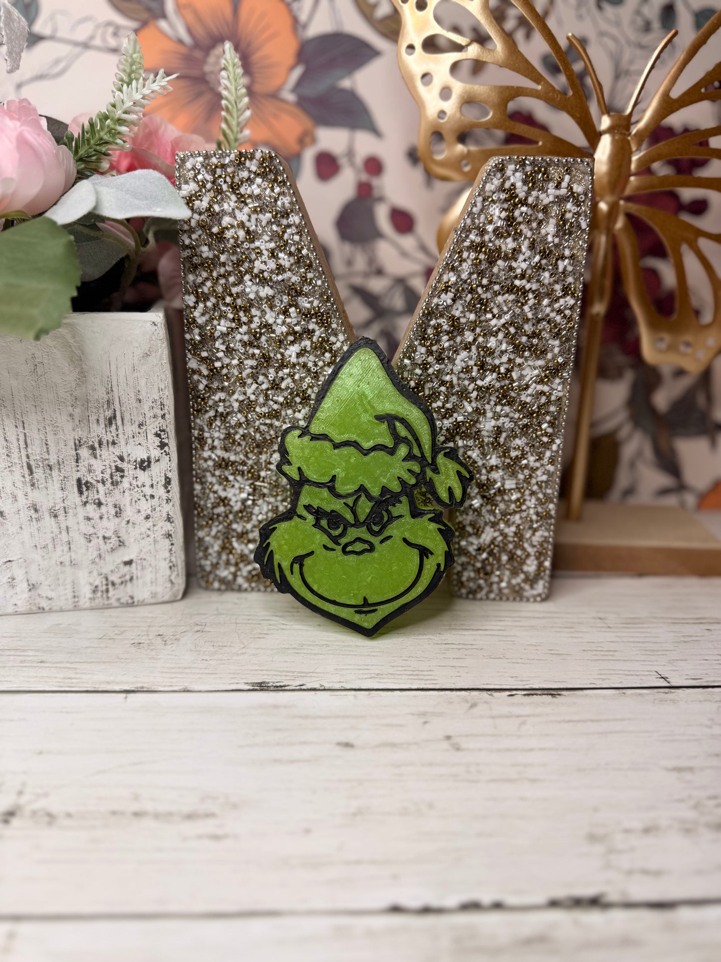 Black Outline Christmas Freshie - Snack Cake