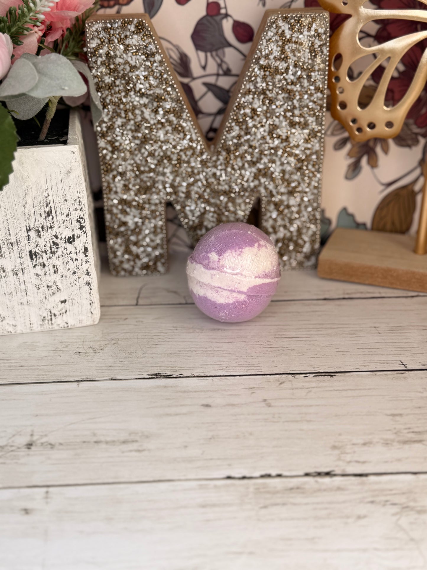 Lavender Vanilla Bath Bomb