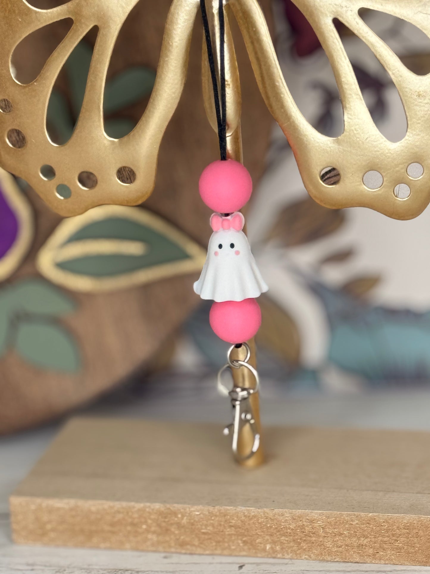 Boo Babe Freshie Hanger