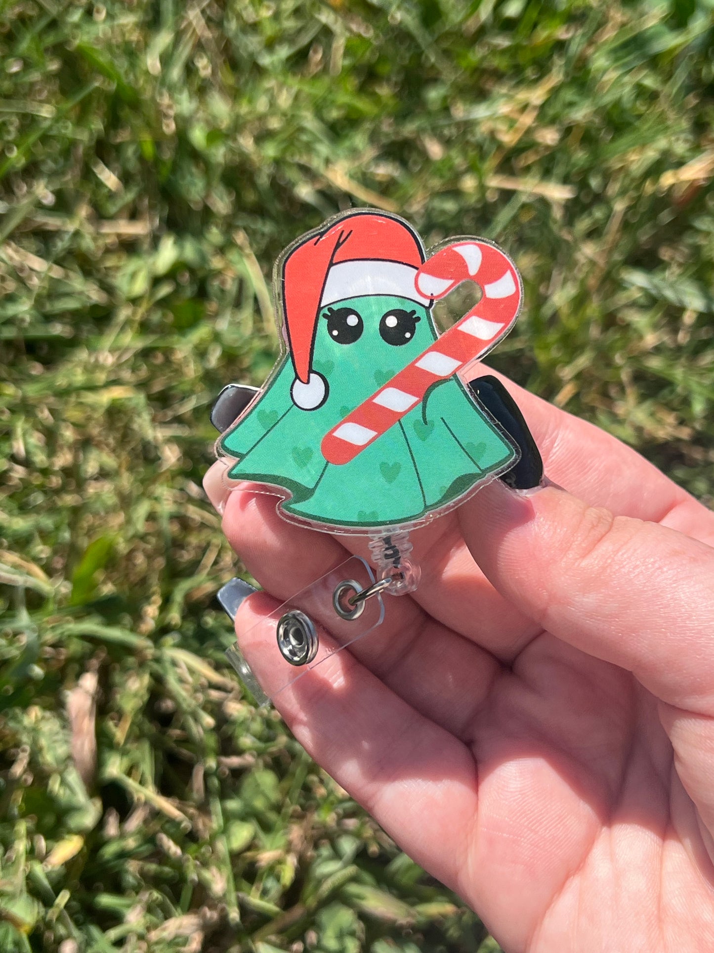 Minty Christmas Ghost Badge Reel